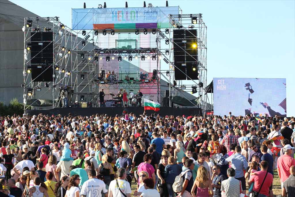 снимка към HELLO FESTIVAL - мащабно фестивално събитие